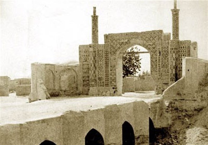 برج-و-باروی-قدیم-استان-تهران