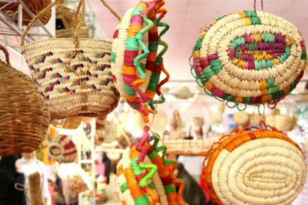 سوغات و صنایع دستی هرمز