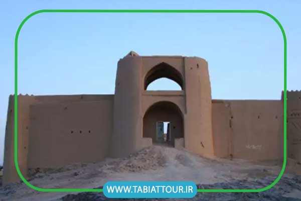 قلعه خورمیر استان یزد