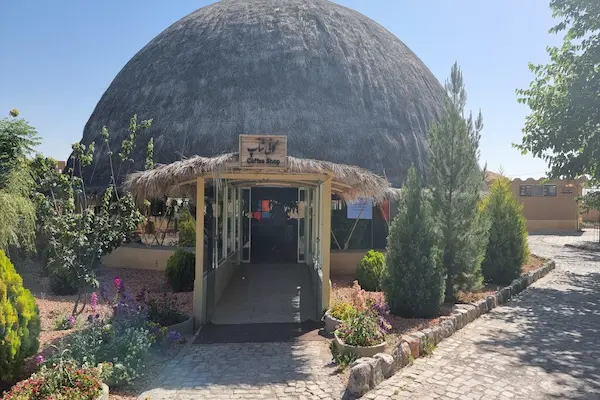 اقامتگاه کاریز اصفهان