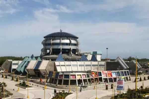 مجتمع تجاری – اداری نخل زرین قشم