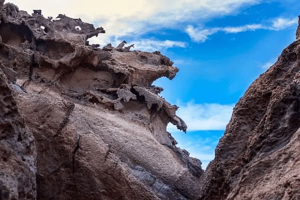 دره مجسمه ها جزیره هرمز