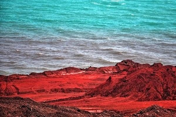 ساحل سرخ جزیره هرمز