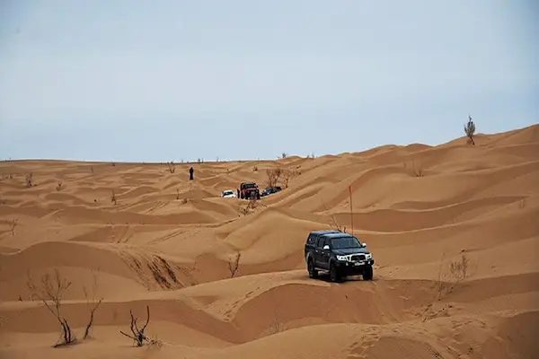 مزایای سفر به کویر با آفرود چیست؟