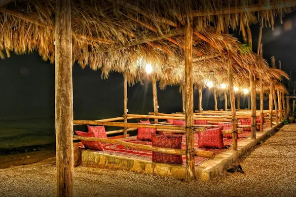 اقامتگاه بوم گردی شنیوب پارسیان