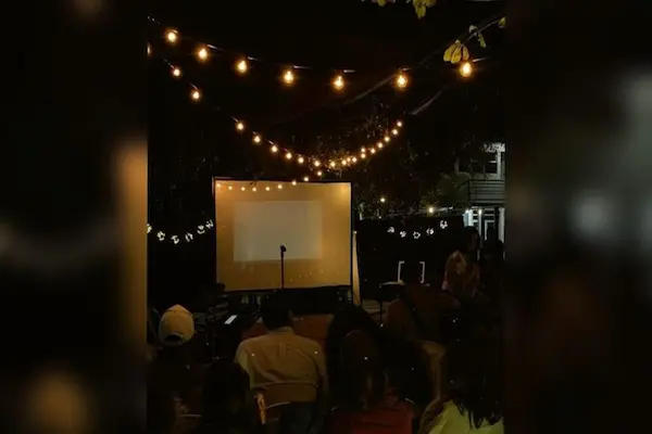 سینما کمپ چیست و چه ویژگی هایی دارد؟