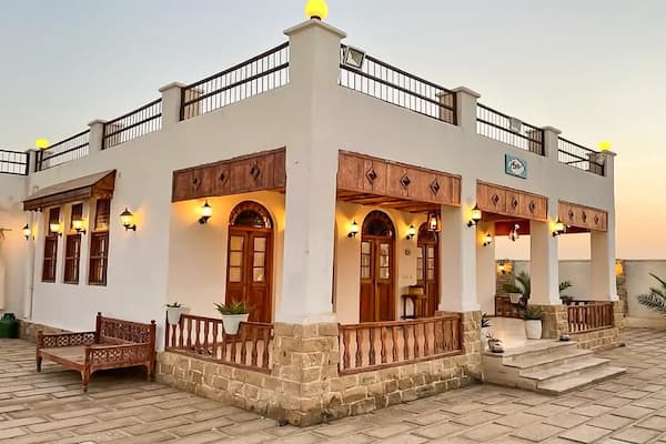 اقامتگاه های بومگردی