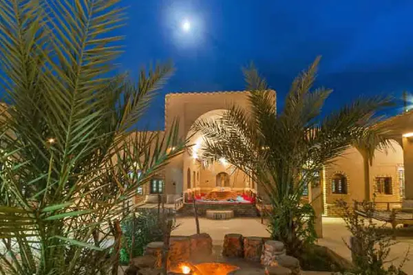 معماری اقامتگاه افضل